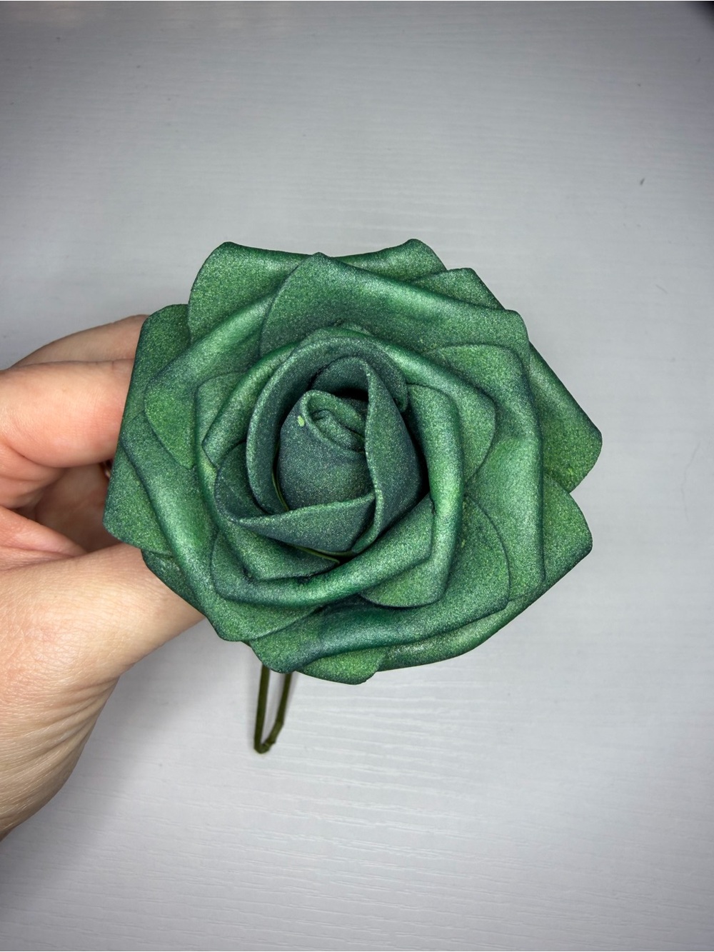 Dark Green Roses (fake) - Wedding Decor